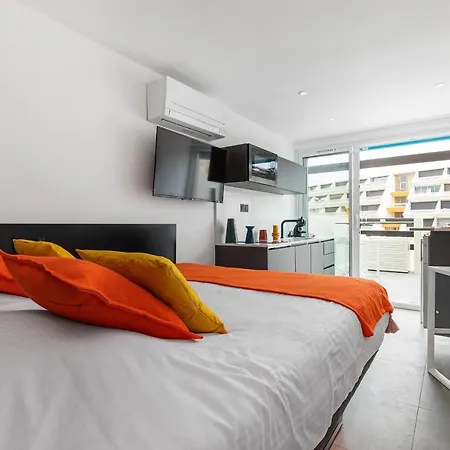 Village Naturiste R4n - Le Xillion Port Nature * Agde