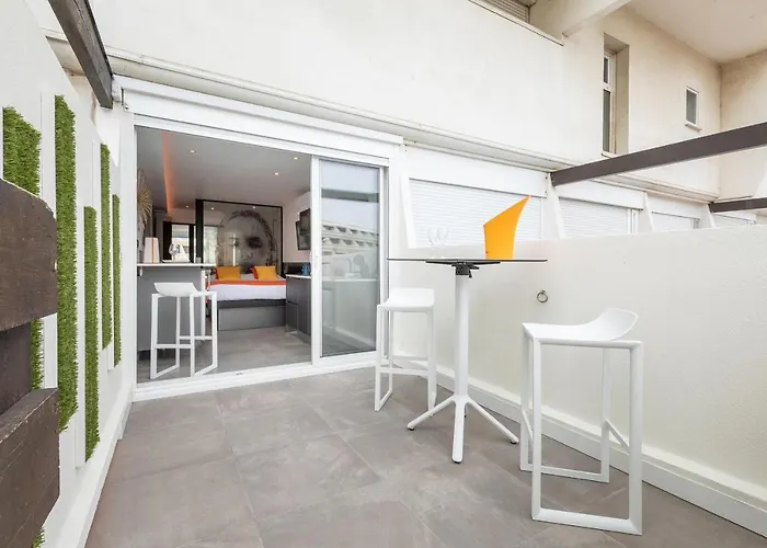 Village Naturiste R4n - Le Xillion Port Nature